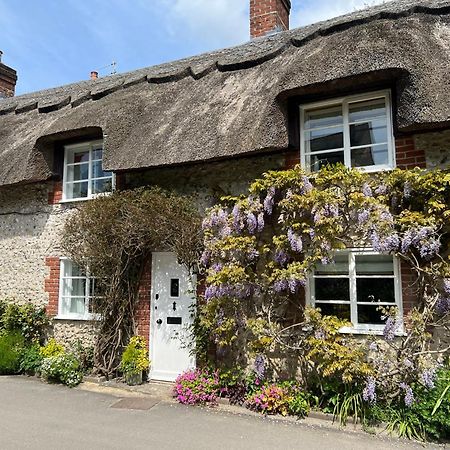 Little Thatch Cottage - Cerne Abbas, Dorset Luaran gambar